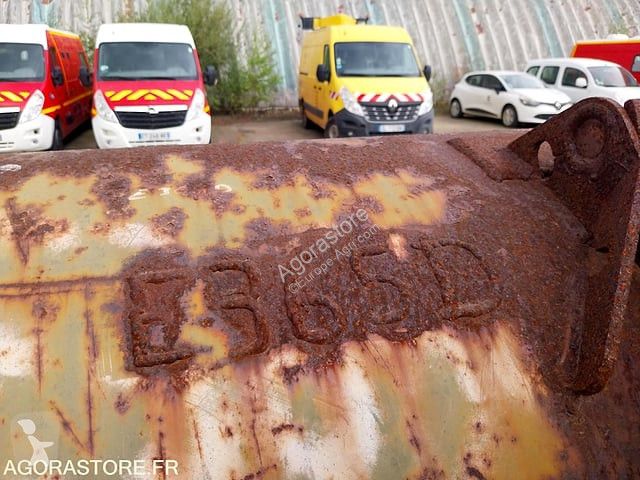 Tractor agrícola