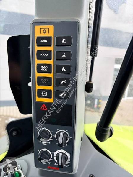 Tractor Claas  Axion 870 CMATIC