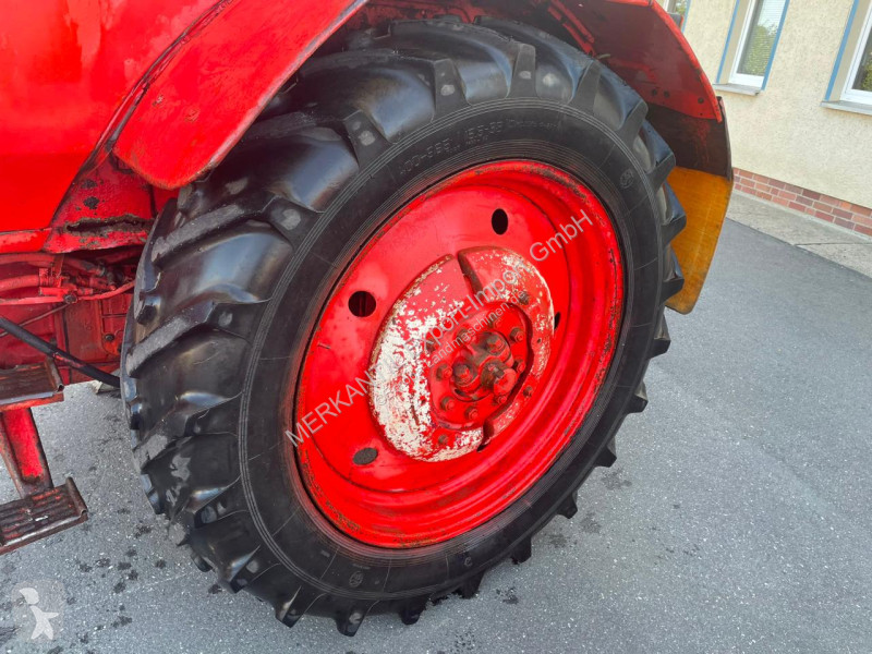 Tractor Belarus  MTS 80