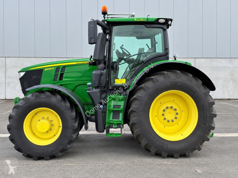 Ciągnik John Deere 6230R