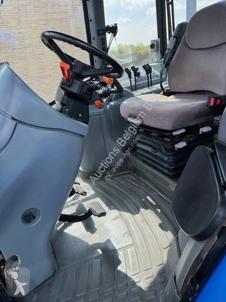 Tractor New Holland TM175