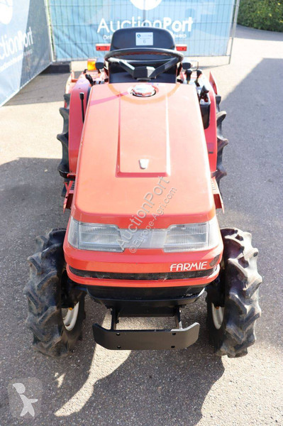 Tractor agrícola Mitsubishi MT155