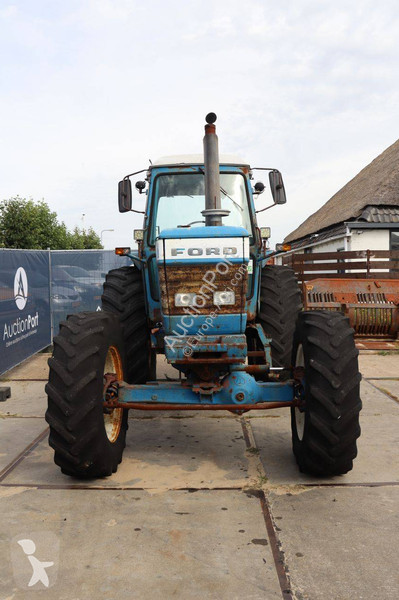 Tractor agrícola Ford TW-10