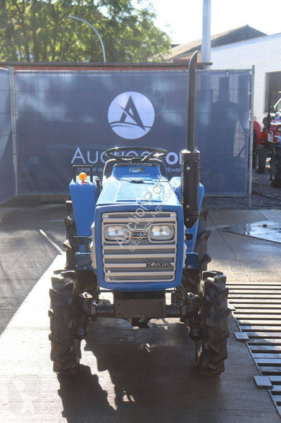 Tractor agrícola Iseki TU1401