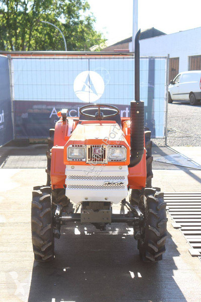 Tractor agrícola Kubota B1902DT