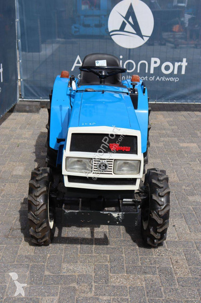 Tractor agrícola Mitsubishi MT1601D