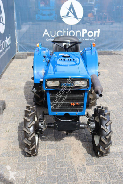 Tractor agrícola Iseki TX1510F