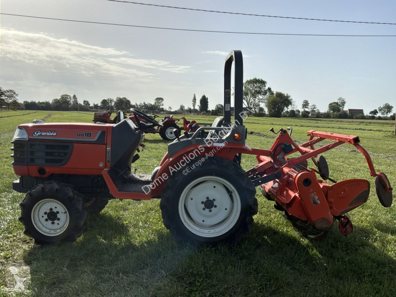 Tractor Kubota Granbia GB18F
