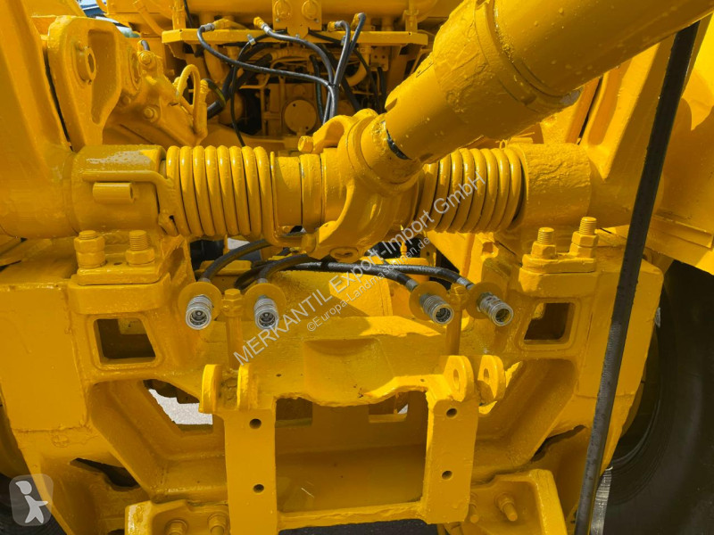 Tractor   K 701 V12