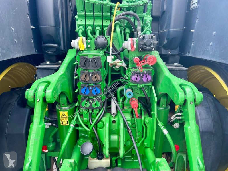 John Deere 250 tractor