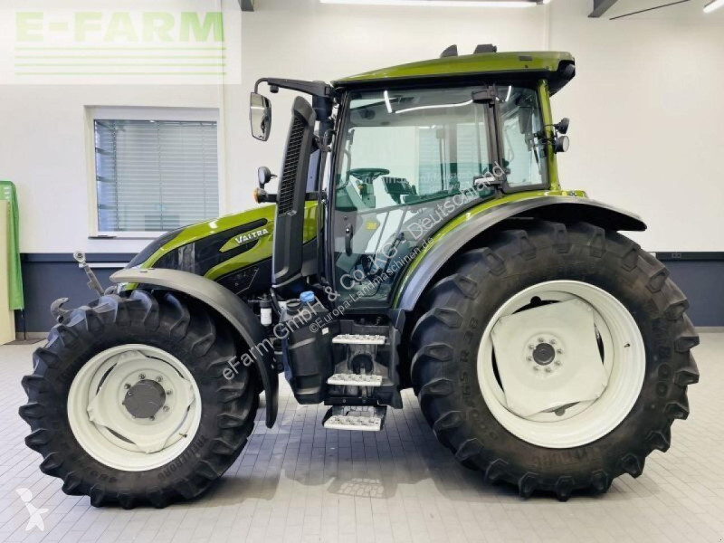 Tracteur agricole Valtra  g125ev versu