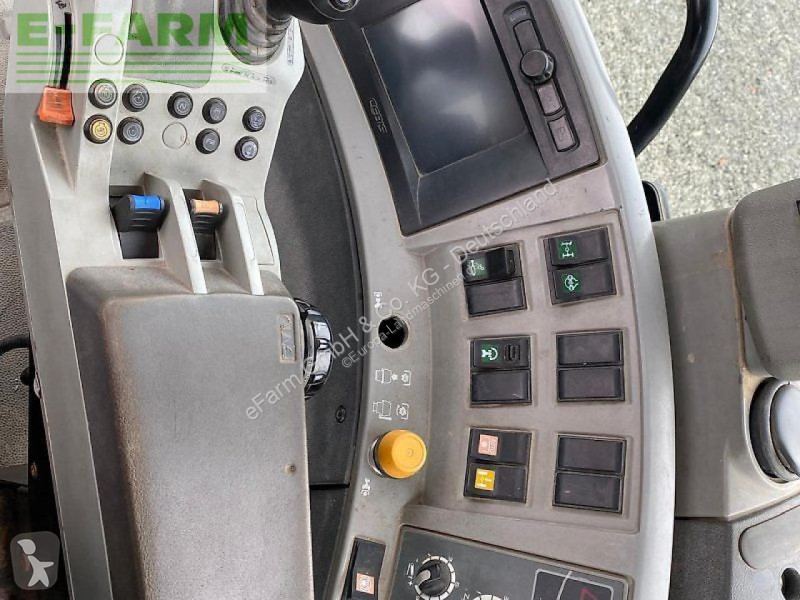 Tractor Claas  axion 820 c-matic