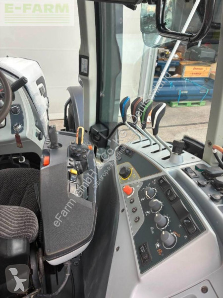 Tracteur agricole Valtra  t 254