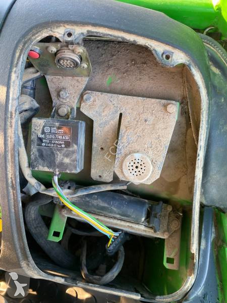 Tracteur agricole Deutz-Fahr AGROPLUS...