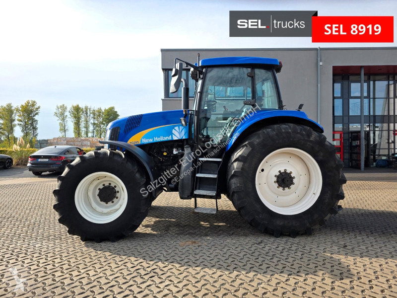 Tracteur agricole New Holland TG 230