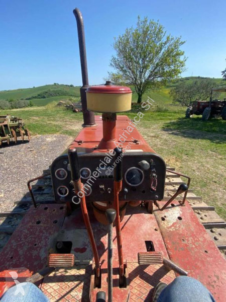 Tracteur agricole Fiat 1355