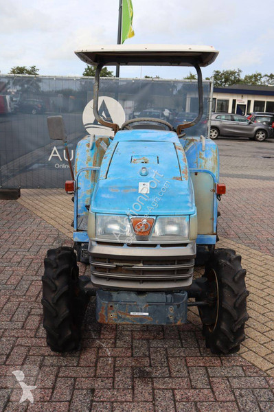Tracteur agricole Iseki Geas 21