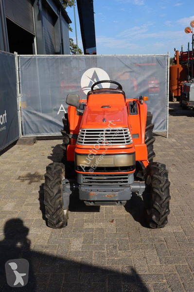 Tracteur agricole Kubota Saturn X-24