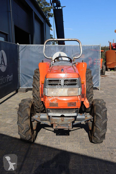 Tracteur agricole Kubota Grandel GL320