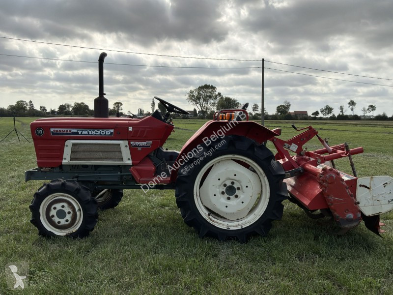 Tracteur agricole Yanmar YM1820D