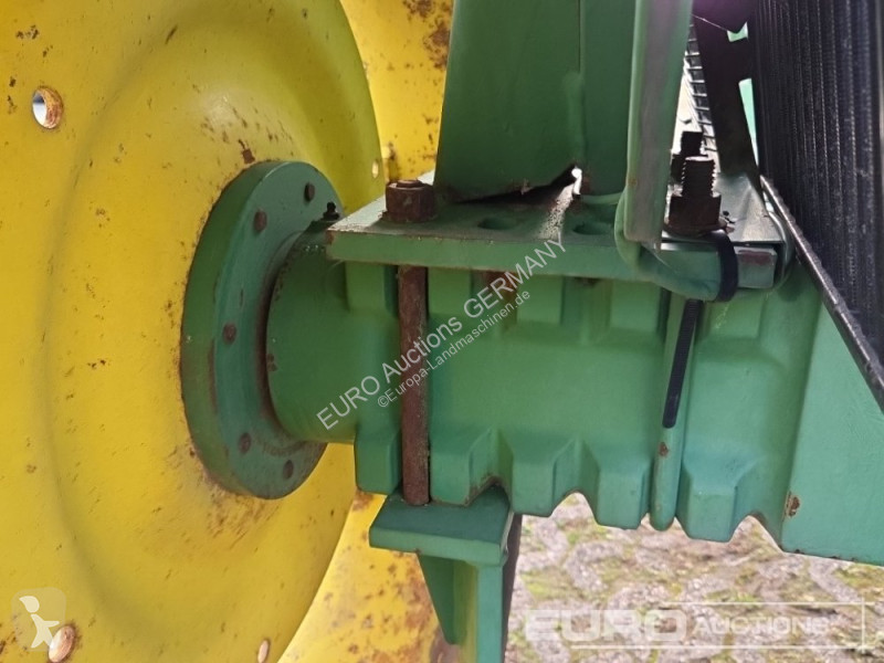 Zemědělský traktor John Deere 1850