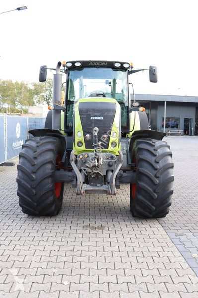 Zemědělský traktor Claas Axion 810