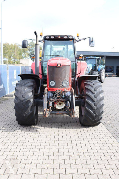 Zemědělský traktor Massey Ferguson 6490 Dyna-6