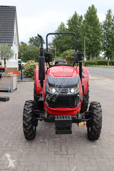 Tractor  504