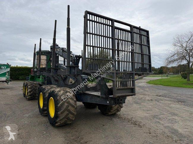 Ciągnik John Deere 1510G - CABINE TOURNANTE