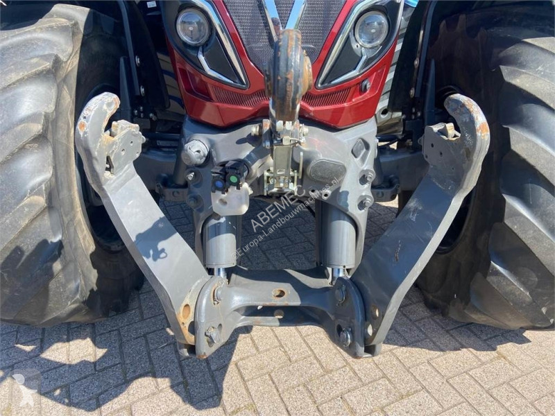 Tractor agrícola Valtra T 254