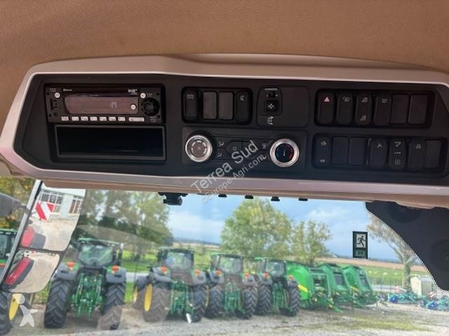 Tractor Case OPTUM 340