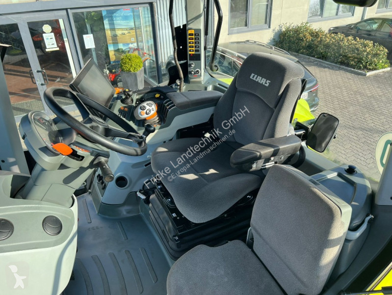 Tractor agrícola Claas  Axion 950 Cmatic Cebis