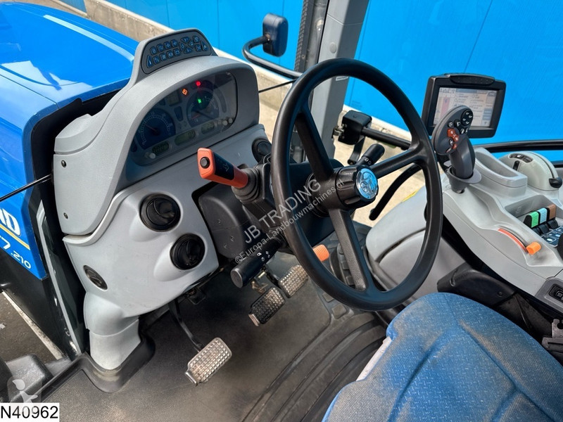 Tracteur agricole New Holland T 7.210 T7.210