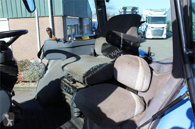 Tractor agrícola New Holland T8020