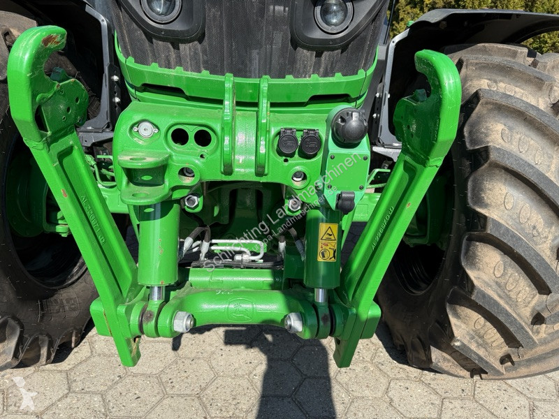 Tractor agrícola John Deere 6145R