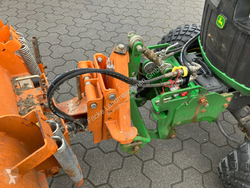 Landbrugstraktor John Deere 2026 R Kompakt