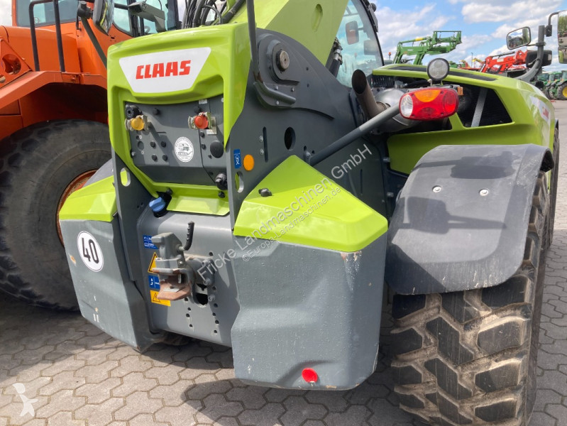 رافعة شوكية تلسكوبية Claas  Scorpion 756