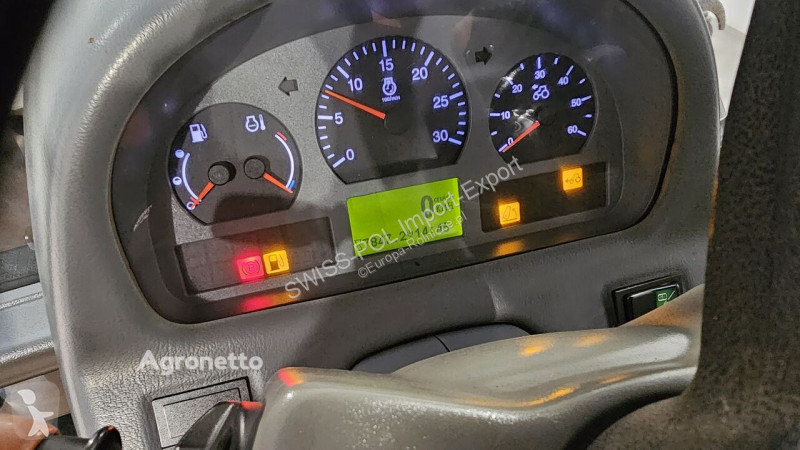 Tractor agrícola Valtra N121