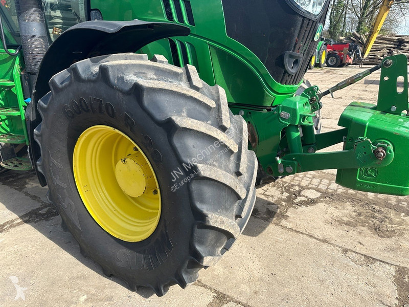 Tractor agrícola John Deere 6210R Included...