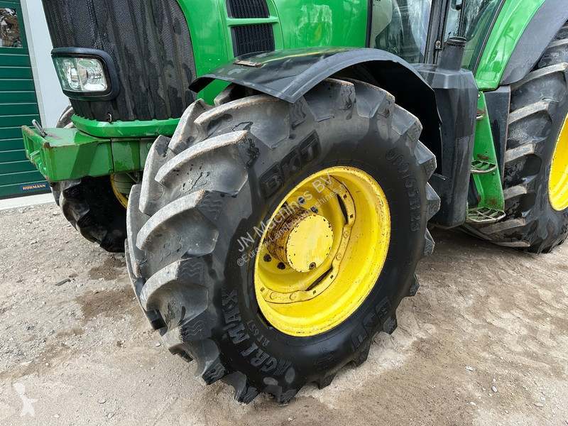 Tractor John Deere 7530