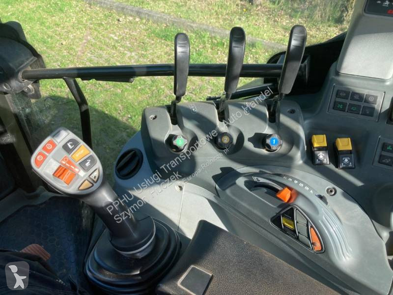 Tracteur agricole Claas 440