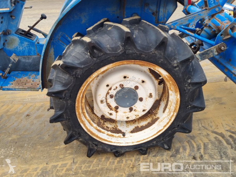 Lantbrukstraktor  TL2300