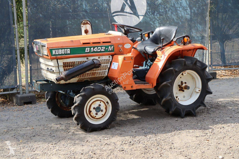 Tractor agrícola Kubota B1402-M