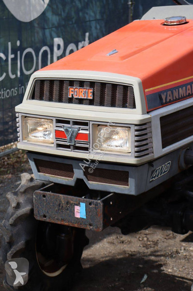 Tractor Yanmar F165D