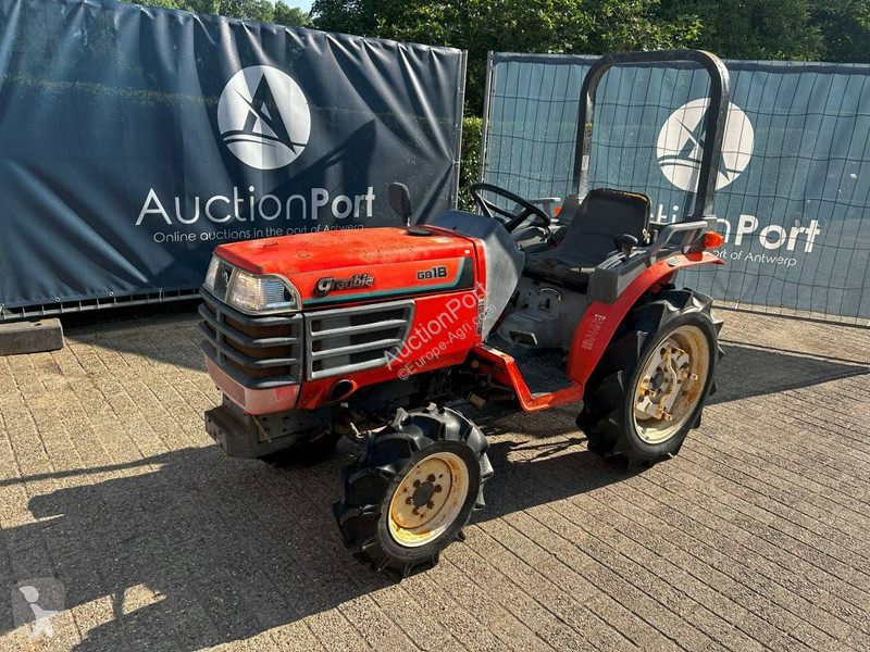 Tractor agrícola Kubota GB18