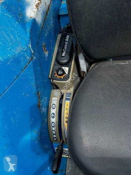 Tracteur agricole New Holland 2200