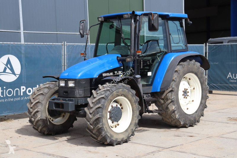 Tracteur agricole New Holland TL90