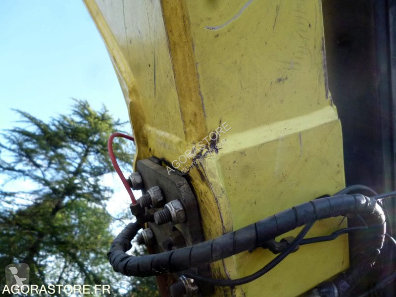 جرار زراعي Massey Ferguson 6445 DYNA 6