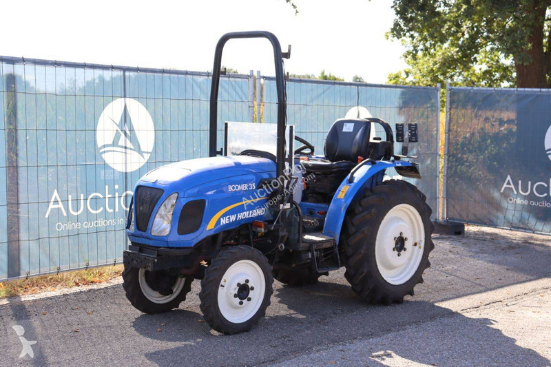 Tracteur agricole New Holland BOOMER