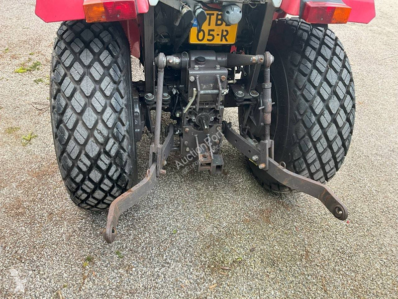Tracteur agricole Massey Ferguson 1230